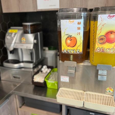 Kiwi Share Hotel Zhongli Eksteriør billede