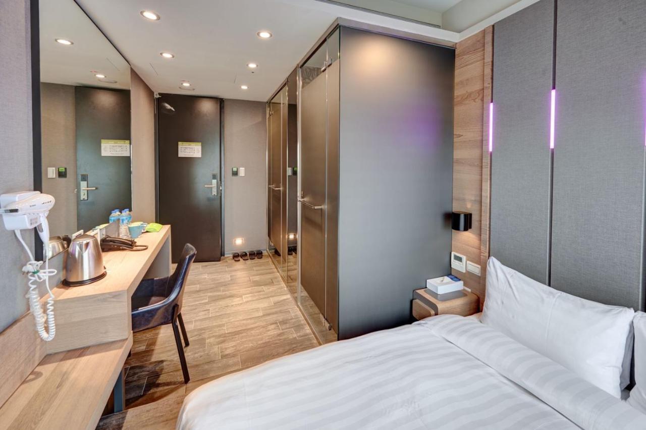 Kiwi Share Hotel Zhongli Eksteriør billede