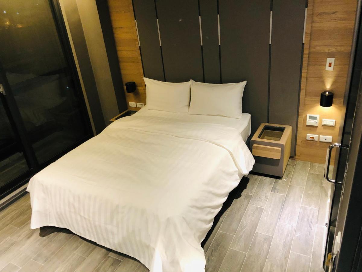 Kiwi Share Hotel Zhongli Eksteriør billede