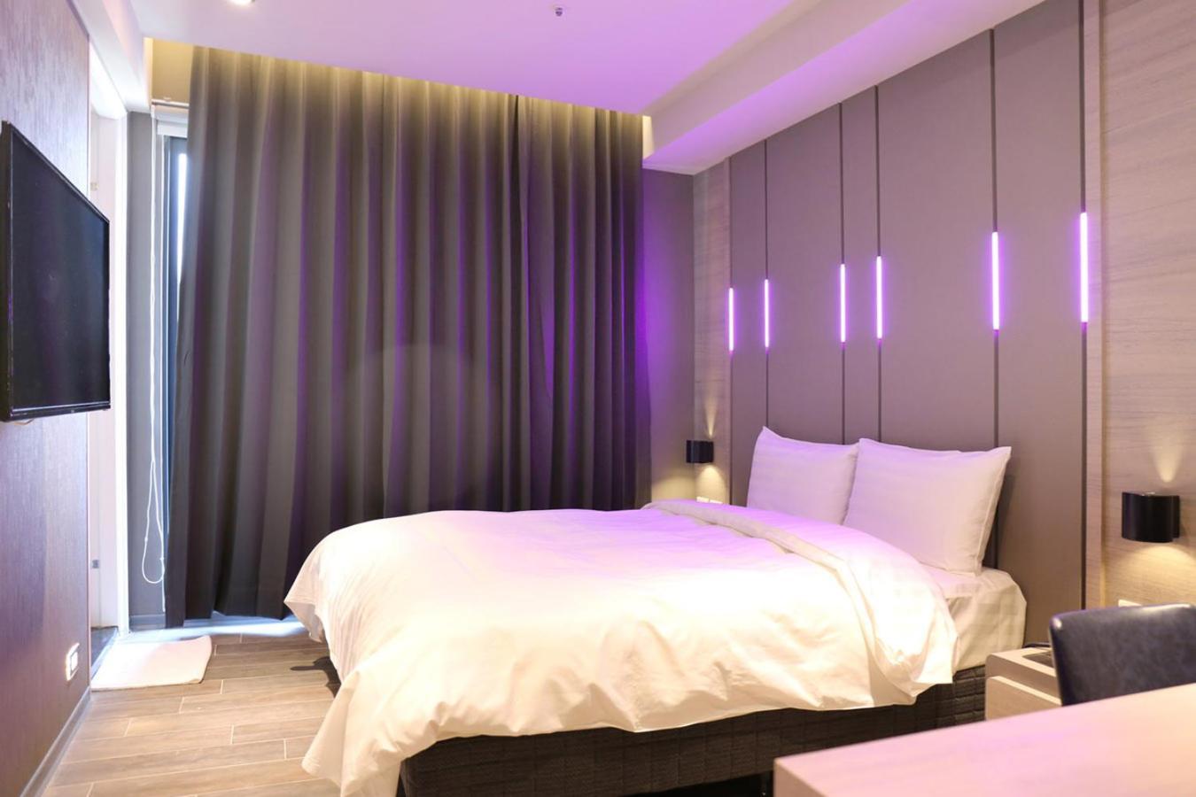 Kiwi Share Hotel Zhongli Eksteriør billede